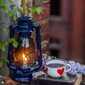 Meet your Posher, Tuğba